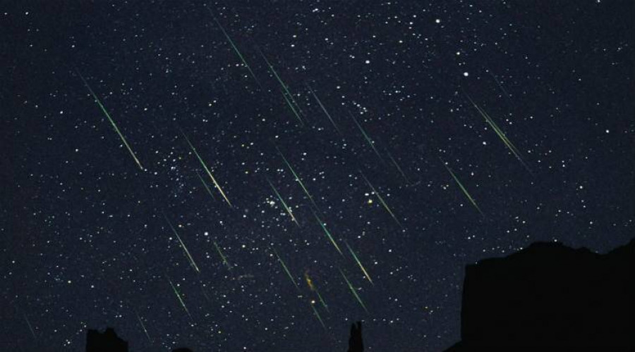 The Sigma Hydrid Meteor Shower
